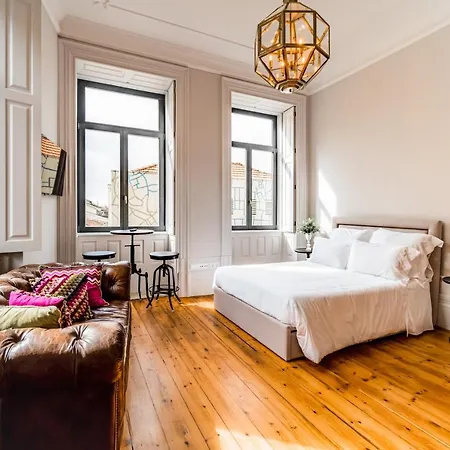 Dreamy Palace Suites In Historic Porto *
